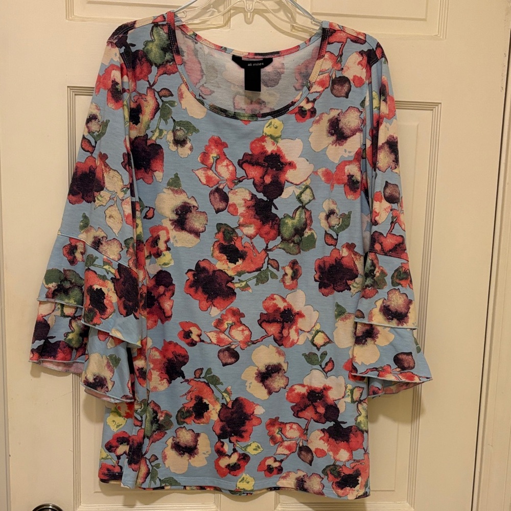Ali Miles Floral Blouse - Multicolor